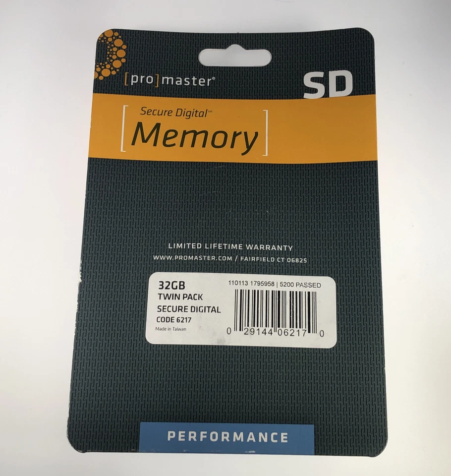 Promaster 2-pack 16GB Class 10 Performance SD HC Memory Card (32gb Twin Pack) - Image 2 of 2