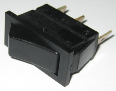 Arcolectric C1510 Black Rocker Switch - SPDT - 250VAC 16A 1HP - 125V 0.5HP