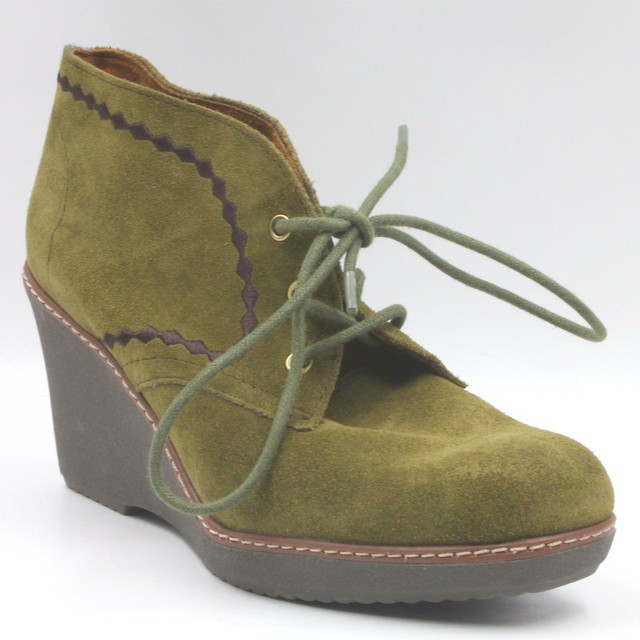 naturalizer suede booties