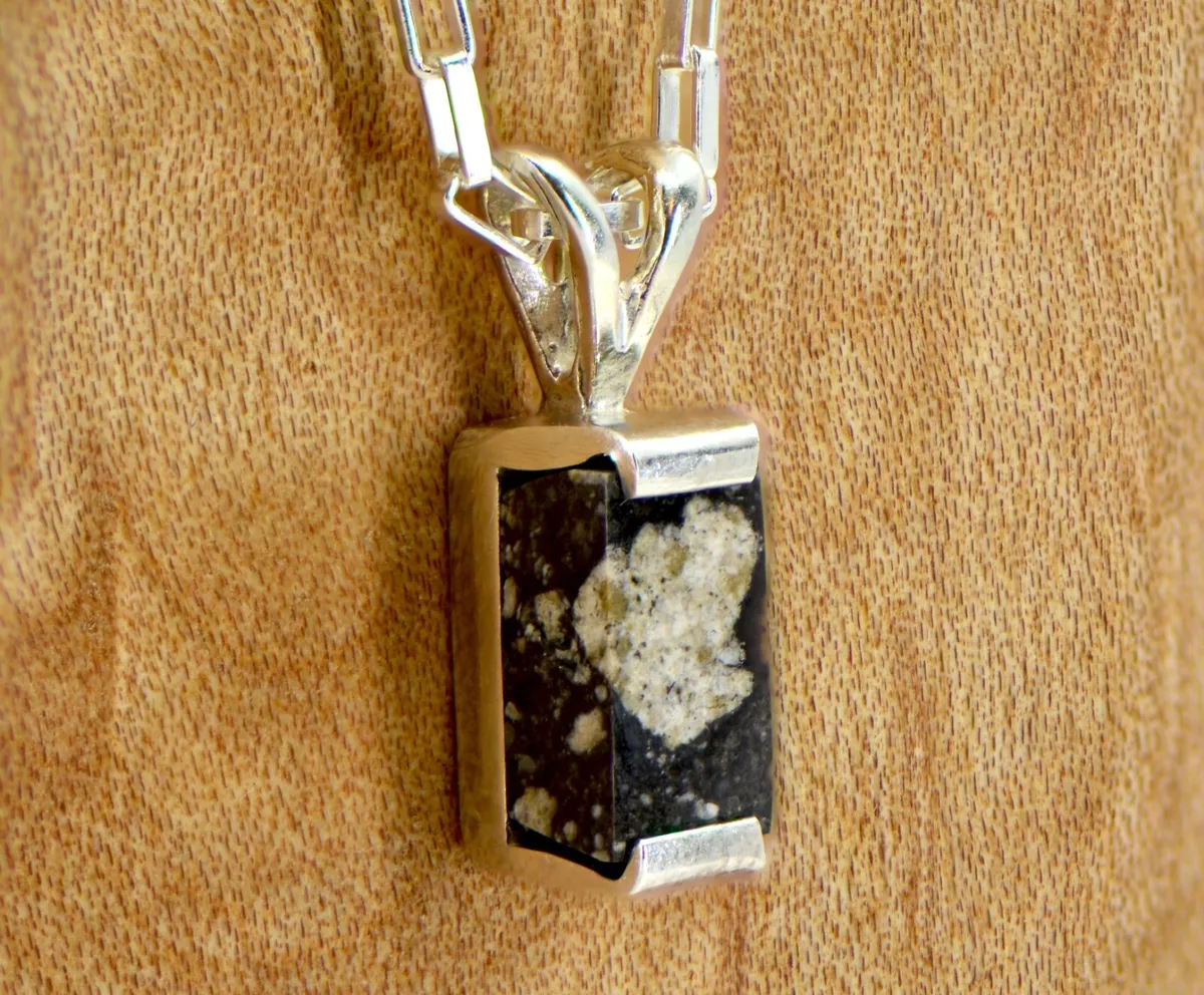 Lunar Meteorite Jewelry I The Moon Bar Necklace TOP METEORITE Jewelry