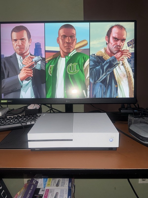 Microsoft Xbox One S 500GB - White CONSOLE Tested And Working