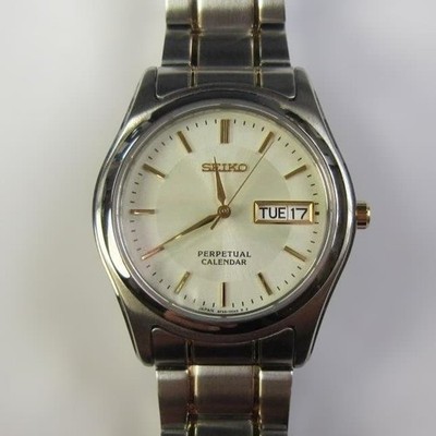 SEIKO 8F33 00A0 Perpetual Calendar Uhr Uhr Edelstahl-Finish