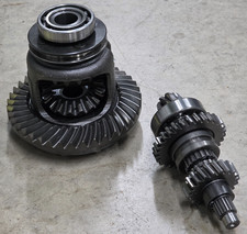 John Deere 955 Tractor Rear Axle Ring And Pinion Assembly Jd#am877016