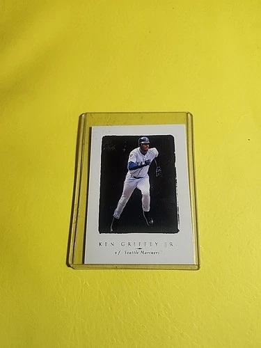 1998 SP Authentic - Ken Griffey Jr #123 Sample