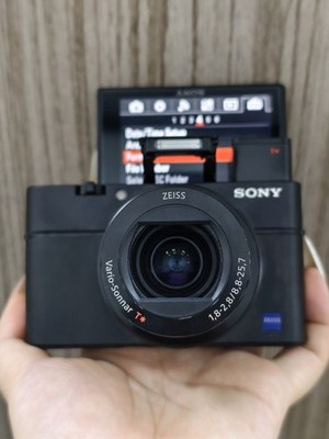 Sony Cyber-shot DSC-RX100 III M3 Digital Camera w/Wifi NFC