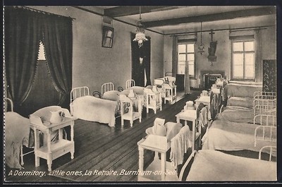 Ansichtskarte Burnham-on-Sea, La Retraite, Dormitory for the little ones 