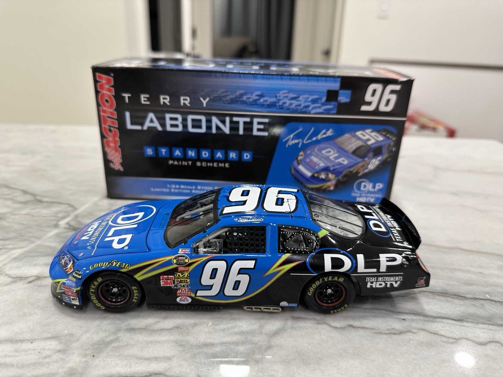 激レア❣️新品未開封❣️タカラトミー disnny WALL・E1Rコントロール Terry Labonte 2006 Texas Instruments DLP HDTV Nascar 1/24 Diecast