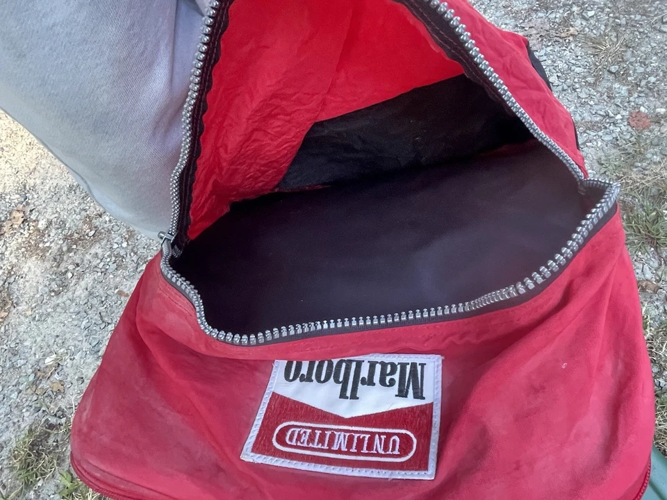 Vintage Marlboro Unlimited backpack - Image 3 of 4
