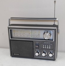 Nice!! Works!! Vtg HITACHI TV1/TV2/Weather/PSB/AM/FM/Air PORTABLE RADIO KH-1650H