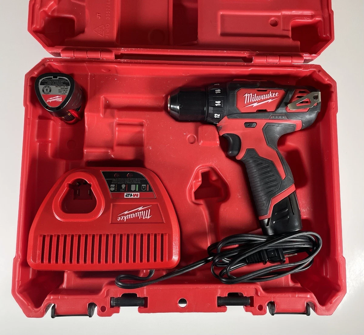 M12 3/8” Drill/Driver Kit