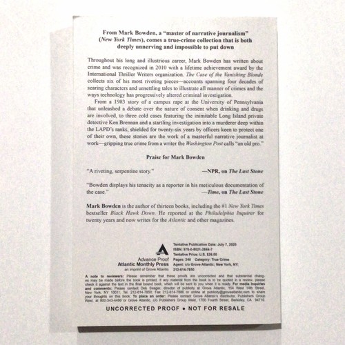 The Case of the Vanishing Blonde by Mark Bowden 2020 ARC Paperback - Foto 2 di 6