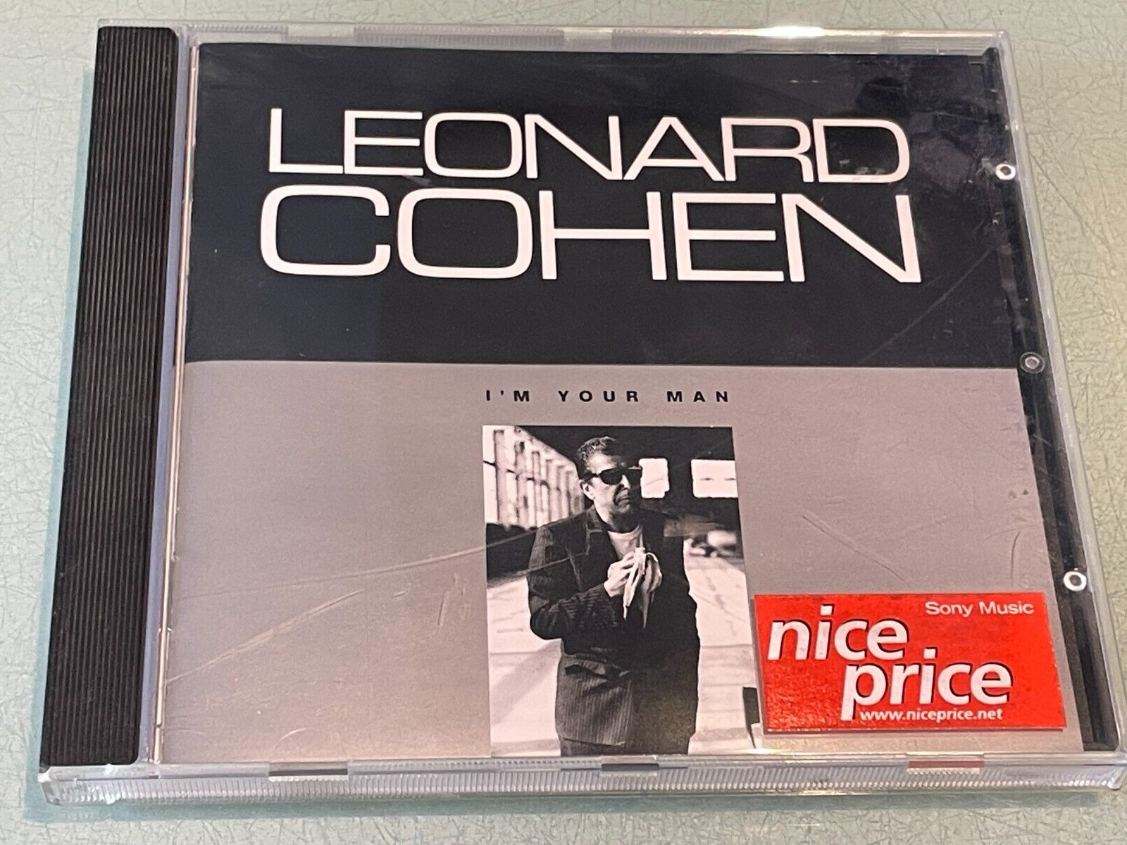 Leonard Cohen - I'm Your Man - 1988 Sony Music - 8 Great Tracks