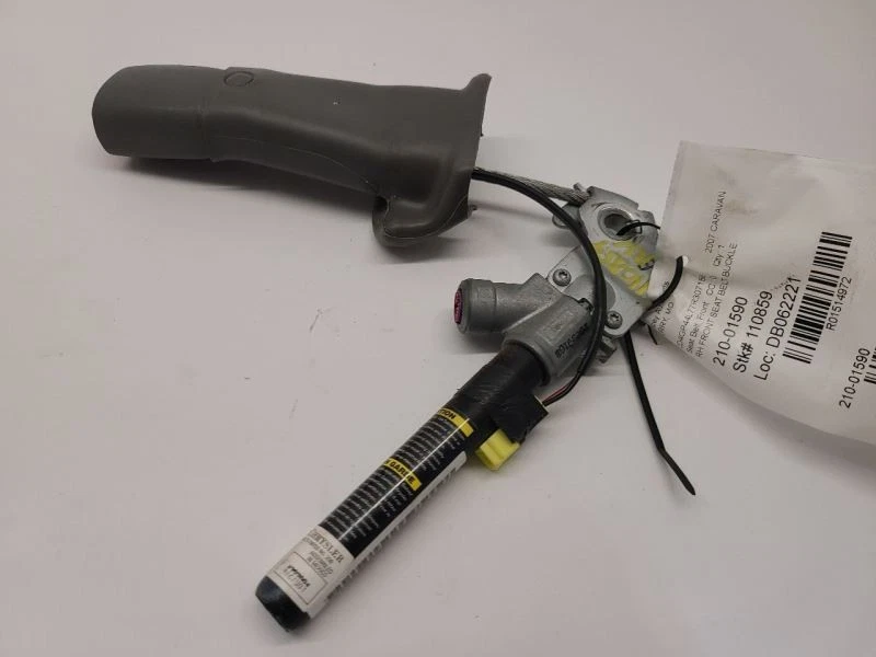 2005-2007 DODGE CARAVAN RIGHT RH FRONT RIGHT SEAT BELT BUCKLE Foto 2 de 4