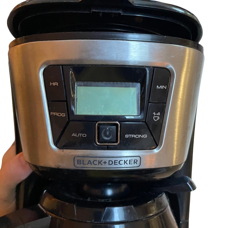 Cafetera jarra térmica Black Decker 12 tazas programable preparación automática CM2035B Foto 4 de 4