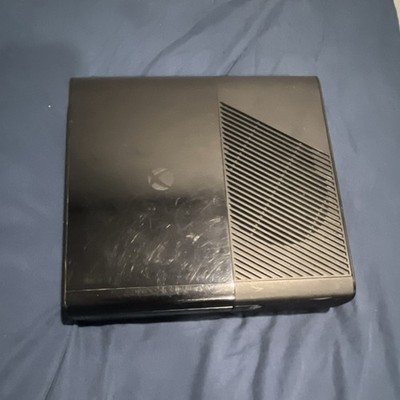 Microsoft Xbox 360  Black Console HDMI USB-A Ethernet Dolby Digital