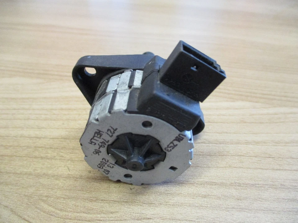 Actuador faros Audi A4 B6 B7 A6 4B 4F 72774906 LWR Foto 4 de 4