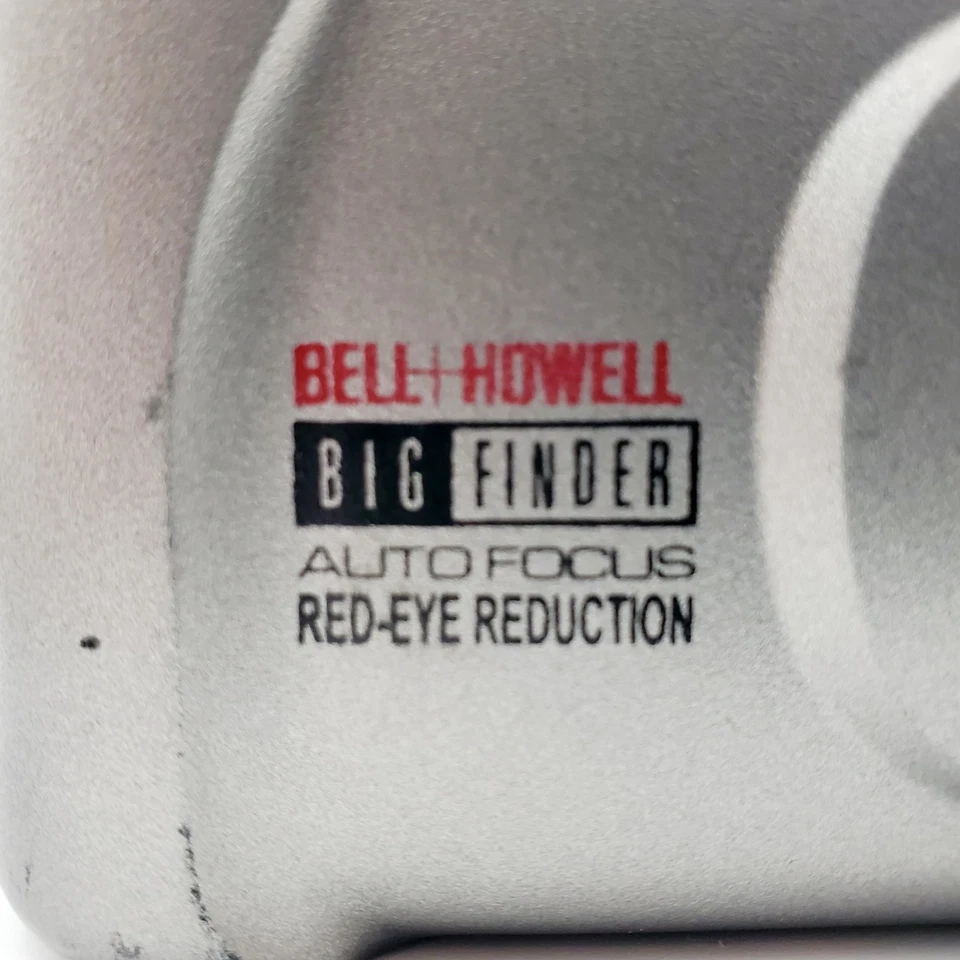 Vintage Bell & Howell BF 905 Auto Focus Red Eye Reduction 35mm Camera Untested - Image 2 of 4