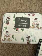 Loungefly Disney Mickey  Minnie Mouse Winter Christmas Zip Around Wallet New