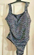Nike Women's Swimwear Bath Swim Suit 1 Piece Logo sz L MSRP 88 NWT