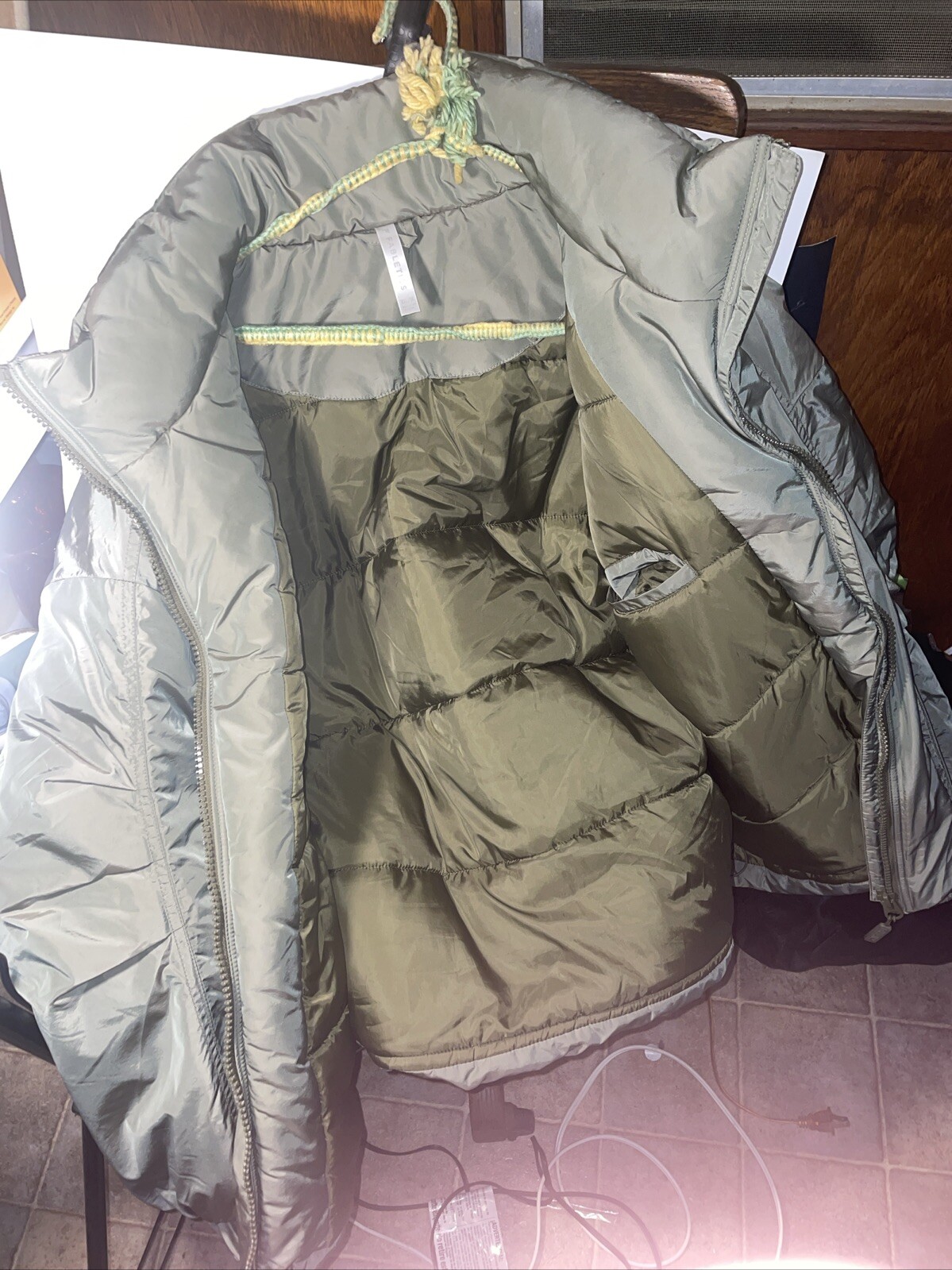 Fabletics Ever Shine Pine All Weather Puffer Jack… - image 8