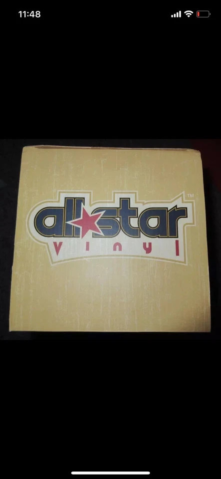 Upper Deck Nike All Star Edition 乙烯基 The LeBrons James 12' 公仔 1/750 — 第 2/4 张图片