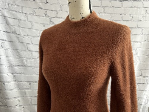 Carbon 38 Brown 100% Nylon Fuzzy Long Sleeve Sweater Size Small - Picture 4 of 6