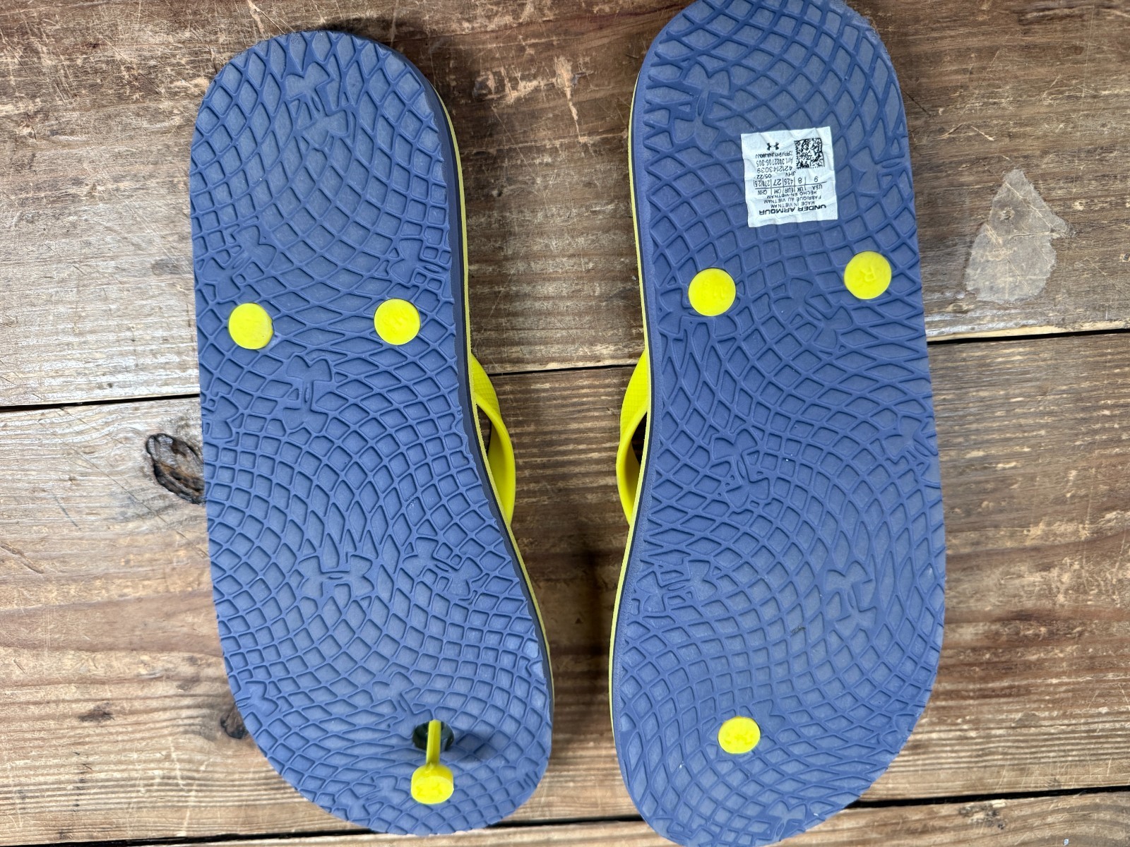 Under Armour UA Atlantic Dune Flip Flops Women Size 10 + Used UA Pair and Crocs thumbnail 6