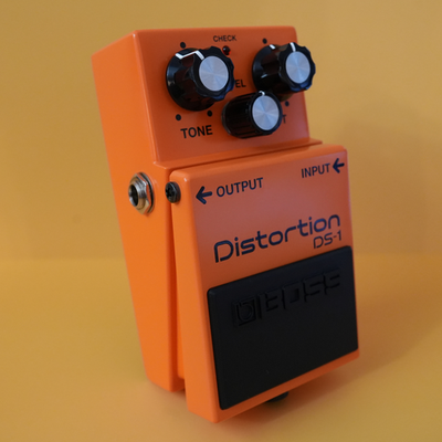 BOSS DS-1 Distortion Guitar Effects Pedal Orange Classic Rock
