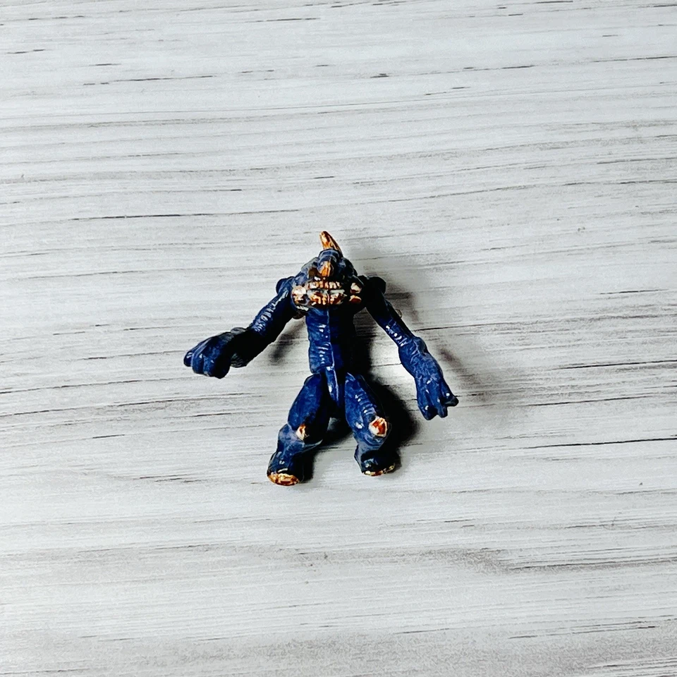 Scourge Spawn McFarlane 1996 Serie 7 Figura de Lujo Pequeño Amigo Mini Juguete Demonio Foto 2 de 4