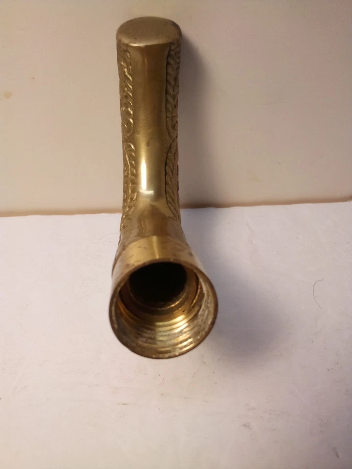 Antiguo bastón de LATÓN MANIJA topper CAÑA grabado CUERNO SINTÉTICO asta vintage Foto 3 de 4