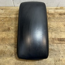 2011-2018 Jeep Grand Cherokee Center Console Lid Black Leather Armrest Oem 2011-2018 Jeep Grand Cherokee Center Console Lid Black Leather Armrest Oem