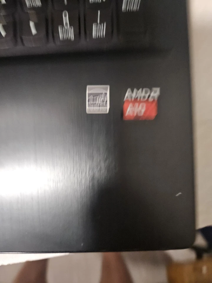 NOTEBOOK LENOVO IDEAPAD Z50-75 AMD A10-7300 8GB RAM 1TB HD WIFI WEBCAM - Bild 3 von 4