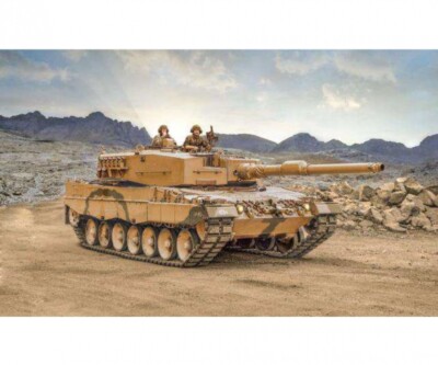 ITALERI 1/35 Leopard 2A4 Plastikmodellbau