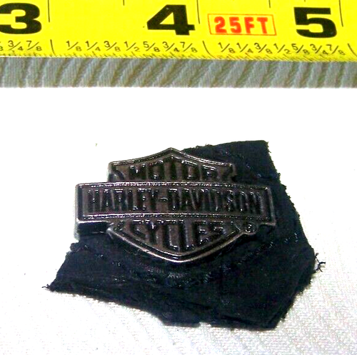 Harley-Davidson Bar & Shield Metal Logo on Leather Backing - Picture 3 of 3