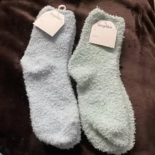 Snugadoo Super Soft LOT OF 2 PAIRS Blue & Green Sparkle Socks Women's Footwear