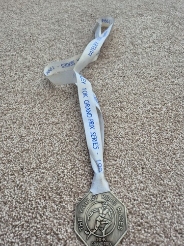 Vintage 1994 Yateley 'Road'Courses 10K Grand Prix Médaille Athlétisme Course - Photo 3/5