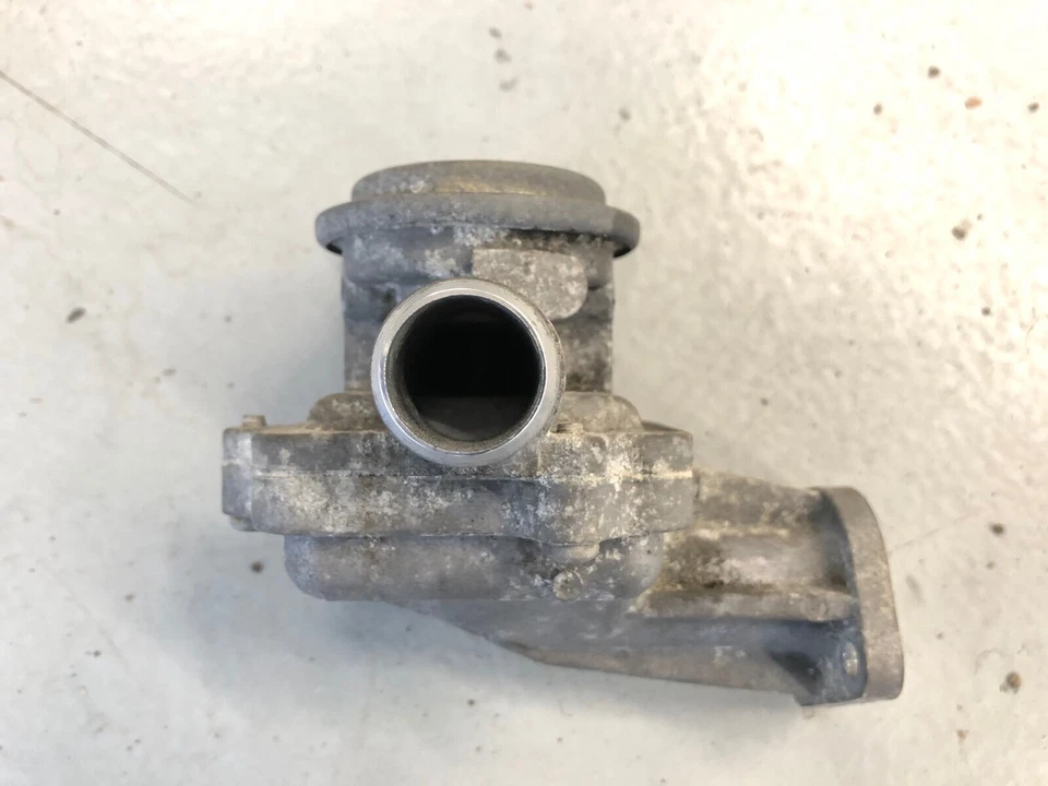 Válvula de retención derecha Mercedes ML350 ML550 R350 G450 G550 EGR 2009-2011 FABRICANTE ORIGINAL 0021407560 Foto 2 de 4