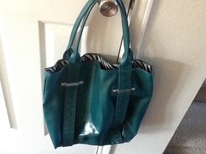 large guess purse