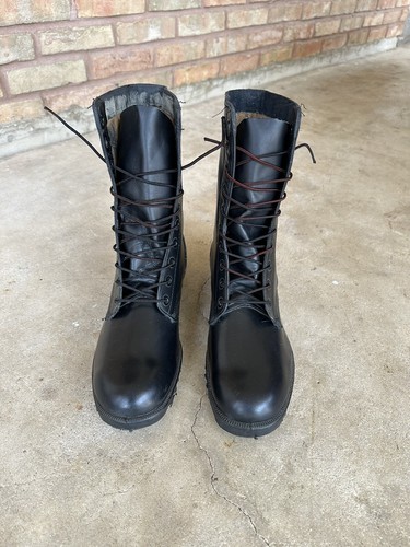 NOS 1972 Vtg US Army 11.5 R Black Leather Utility Boots 70s Deadstock - Picture 2 of 16