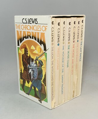 洋書 The Chronicles of Narnia - C.S. Lewis 91EW2HLOiHL._UF1000,1000_QL80_.jpg