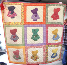 2007 County Fair Award-Winning SUNBONNET SUE Applique Baby Quilt 40" x 40" NICE 