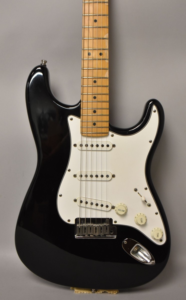 fender　stratocaster 1995 Fender American Standard Stratocaster Black w/HSC | eBay