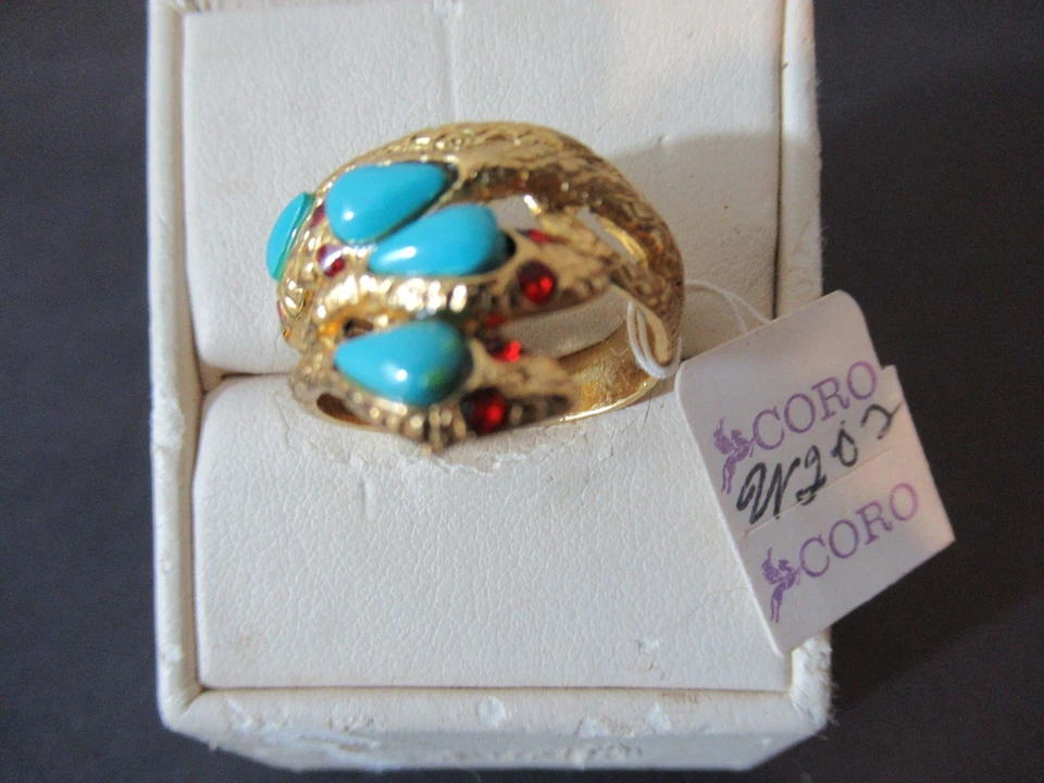 Coro Brushed Gold Tone Snake Ring Blue Stone Red Rhinestone Eyes  NOS size 7.5 - Image 3 of 4
