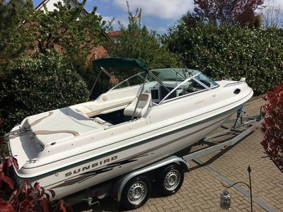 Sportboot OMG Sunbird Volvo inkl. Fiberline XL 2.0 t Tandem Trailer