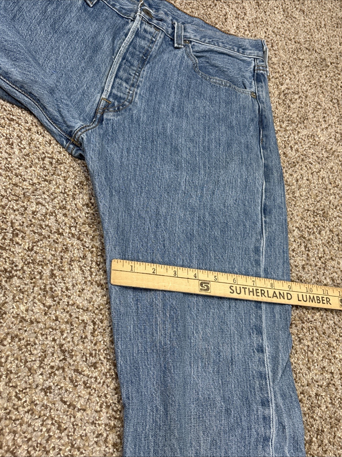 Levis 501 Jeans Mens 32x32 Original Fit Straight Leg Button Fly Denim 31x31 - View 14