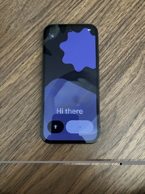 Google Pixel 9a - 128GB - Obsidian (Schwarz) Guter Zustand