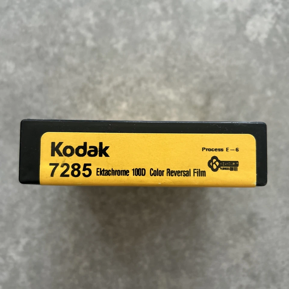 Kodak 7285 EKTACHROME 100D 16MM 100 ft  15 F PROJECTOR - Image 3 of 3