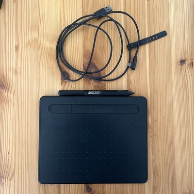 Wacom Intuos S Grafiktablet - Schwarz (CTL4100KS)
