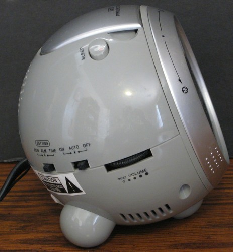 Jensen LED Projector Alarm Clock AM FM Radio JCR-222 - Gray - Picture 5 of 8