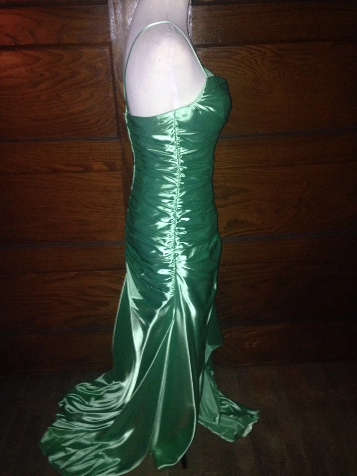 женские вечерние платья - Изображение 3 из 4